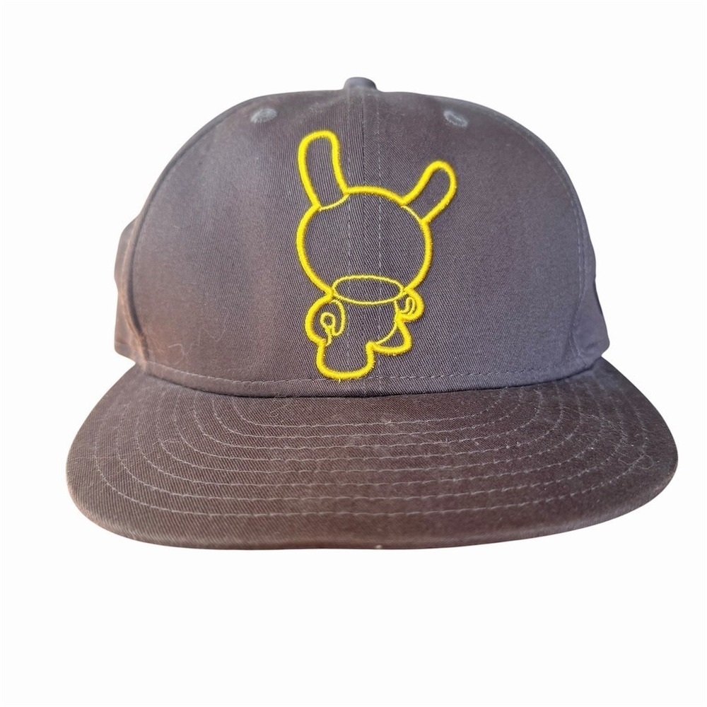 New Era Kidrobot Bunny Fitted Baseball Cap Brown‎ Yellow Underbrim Size 71/4